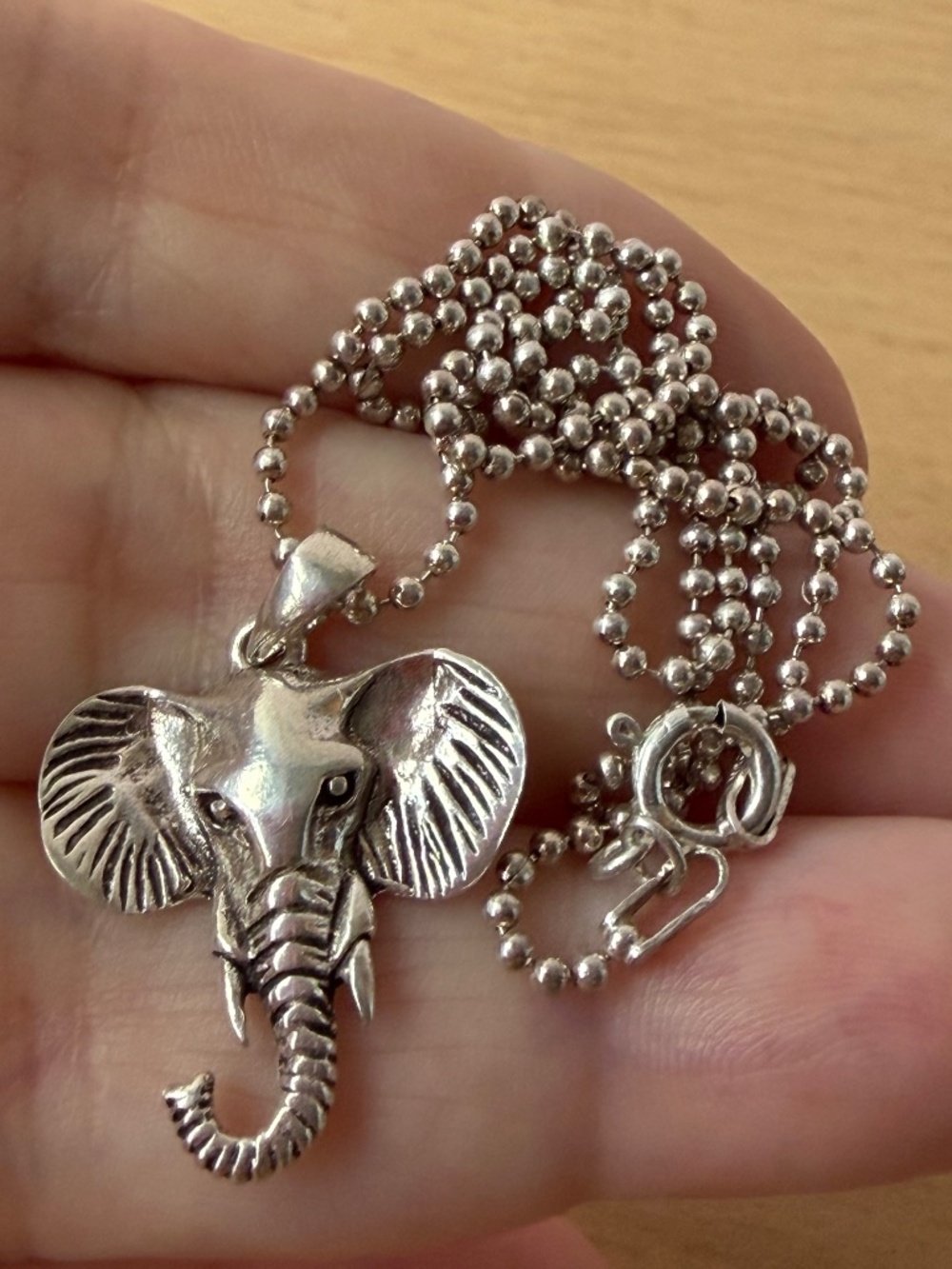VINTAGE ELEPHANT PENDANT NECKLACE 925 STERLING SILVER TRUNK UP GOOD LUCK